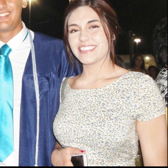 ✨EUC✨Floral Sun Dress - Picture 5 of 5